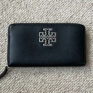 Tory Burch Britten Zip Continental Wallet | Black & Silver
